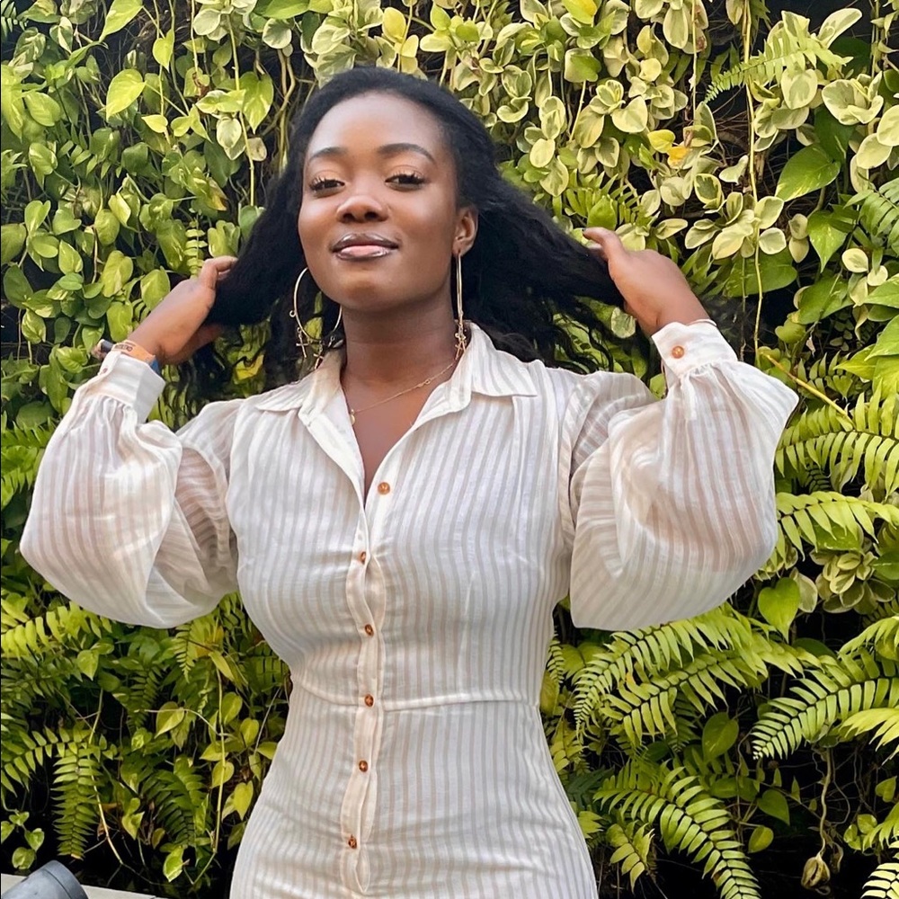 Meet your Posher, Bella